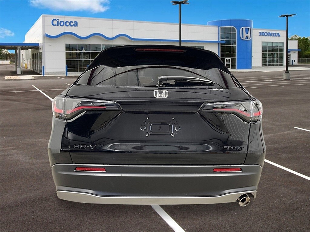 2026 Honda HR-V Sport photo 4