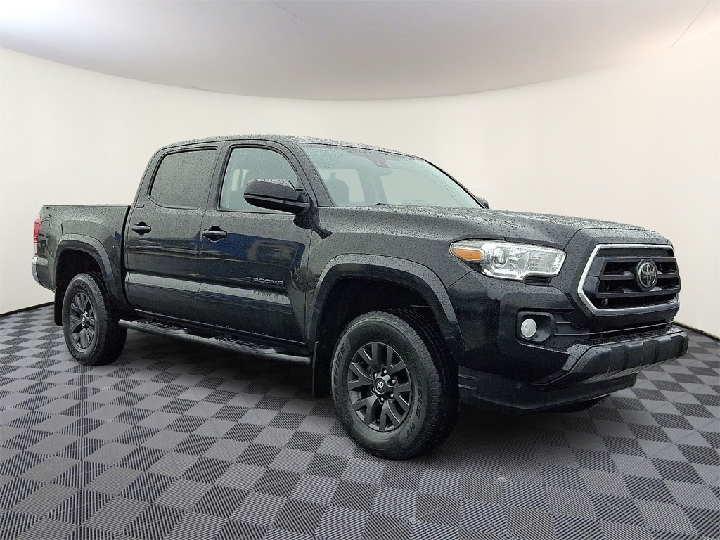 2021 Toyota Tacoma SR5's photo