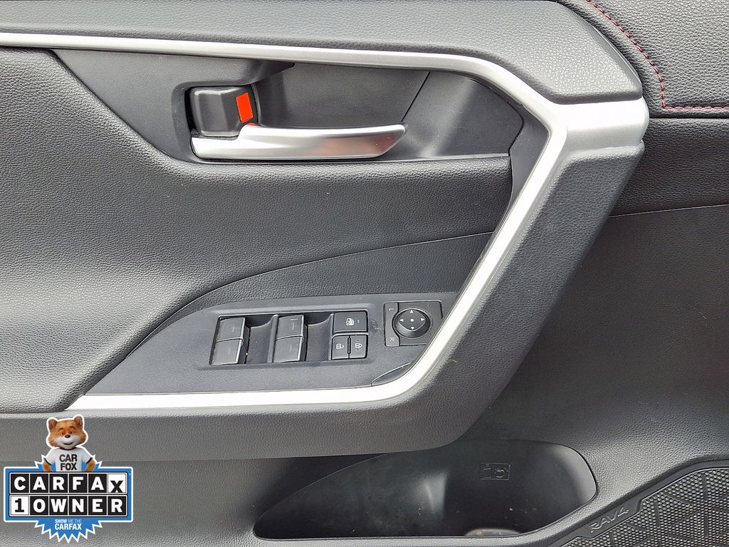 2023 Toyota RAV4 XSE - Photo 15