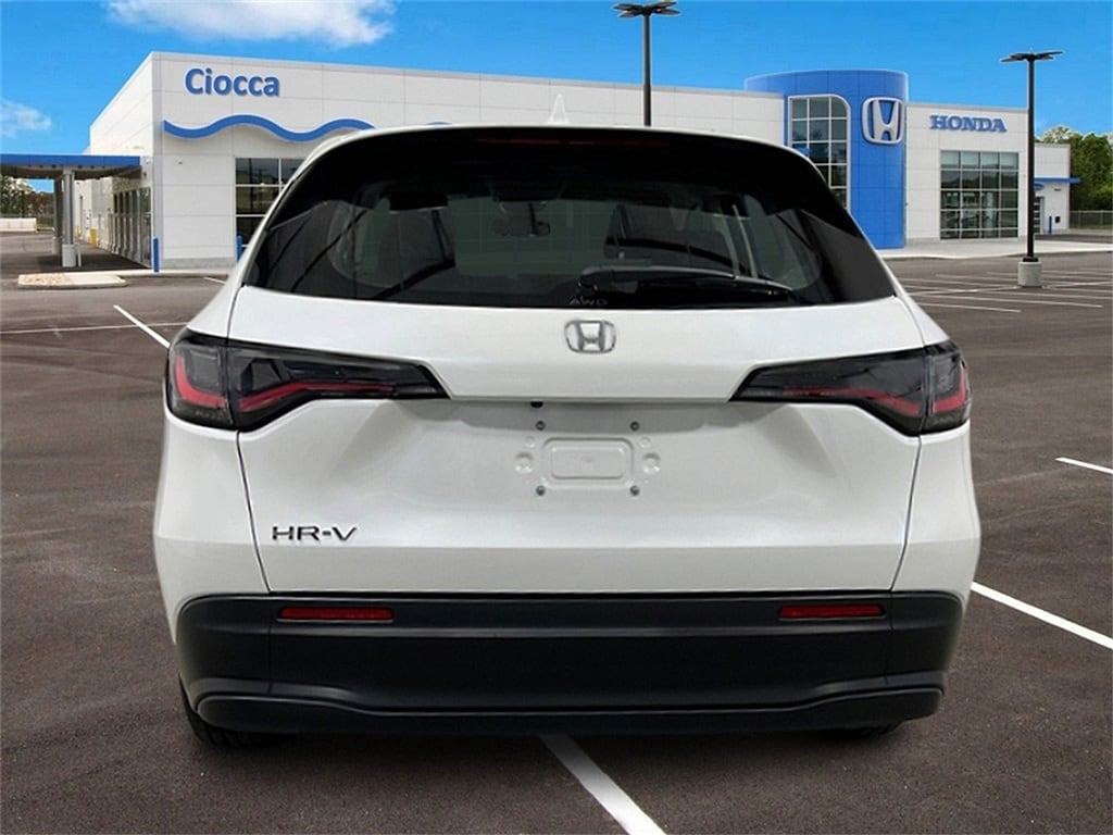 Used 2025 Honda HR-V LX SUV