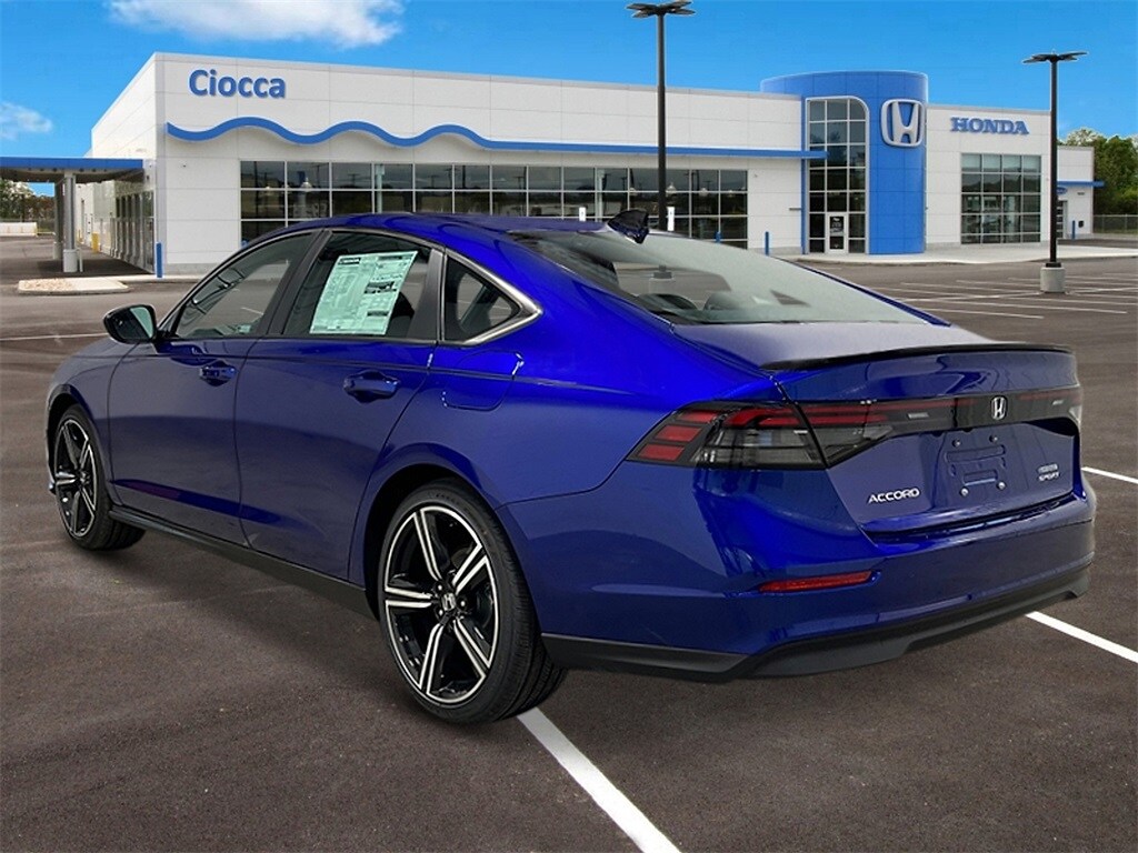 2025 Honda Accord Hybrid Sport photo 3