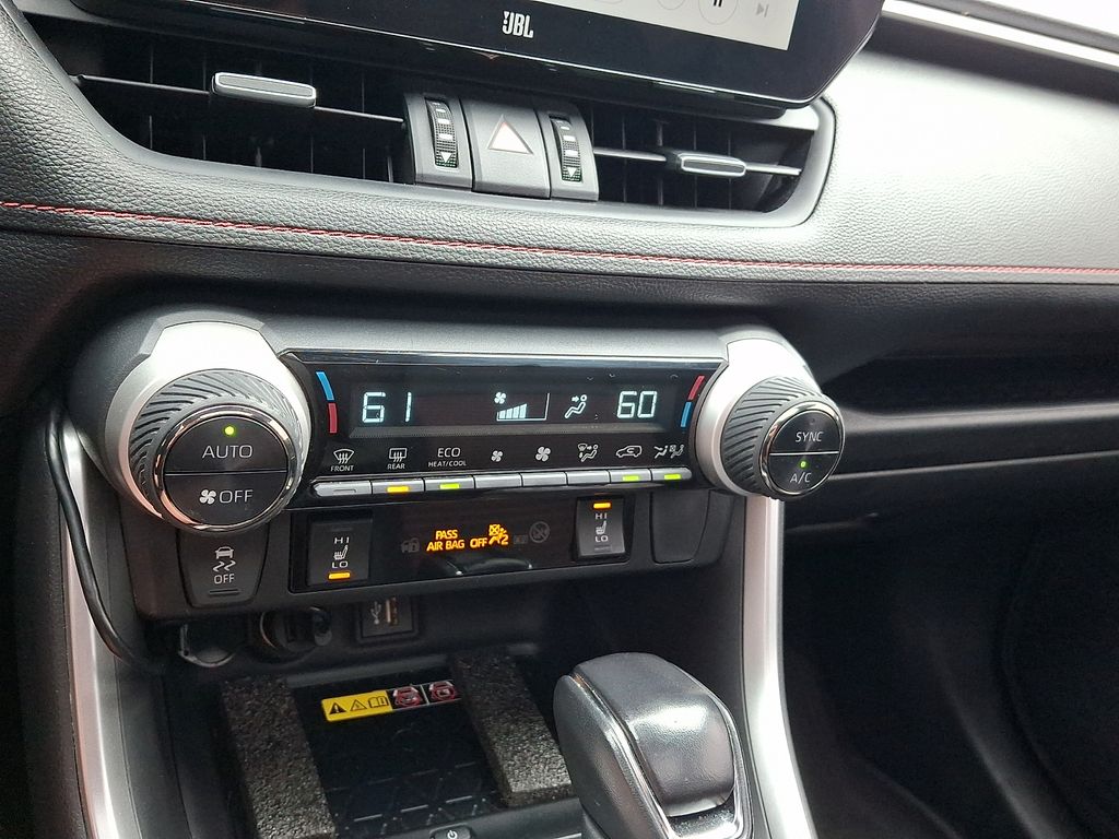 2023 Toyota RAV4 XSE - Photo 19