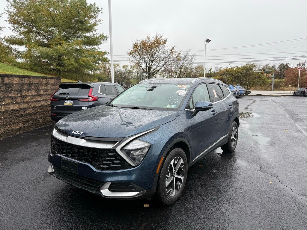 Used 2023 Kia Sportage Hybrid EX SUV