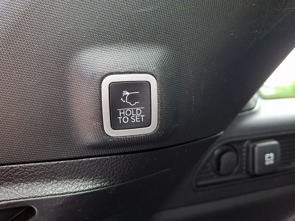 2023 Jeep Grand Cherokee Altitude - Photo 32