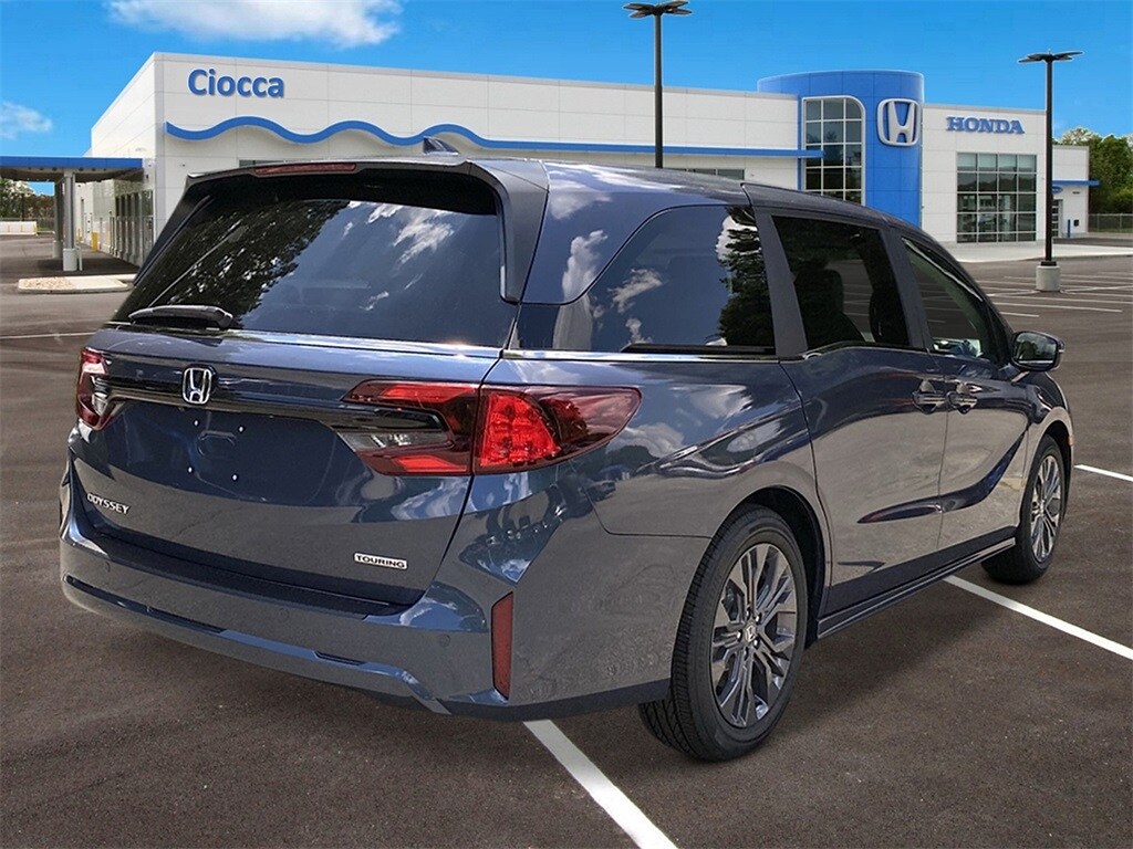 New 2026 Honda Odyssey Touring Minivan/Van