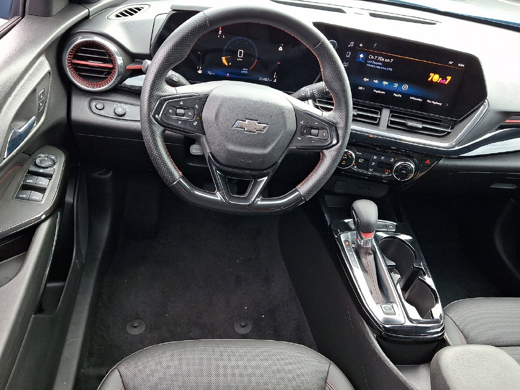 Used 2024 Chevrolet Trax 2RS SUV