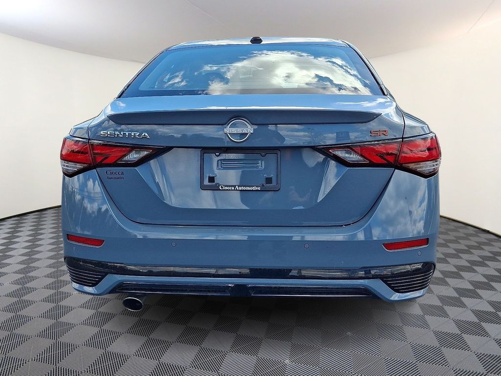 2024 Nissan Sentra SR - Photo 8