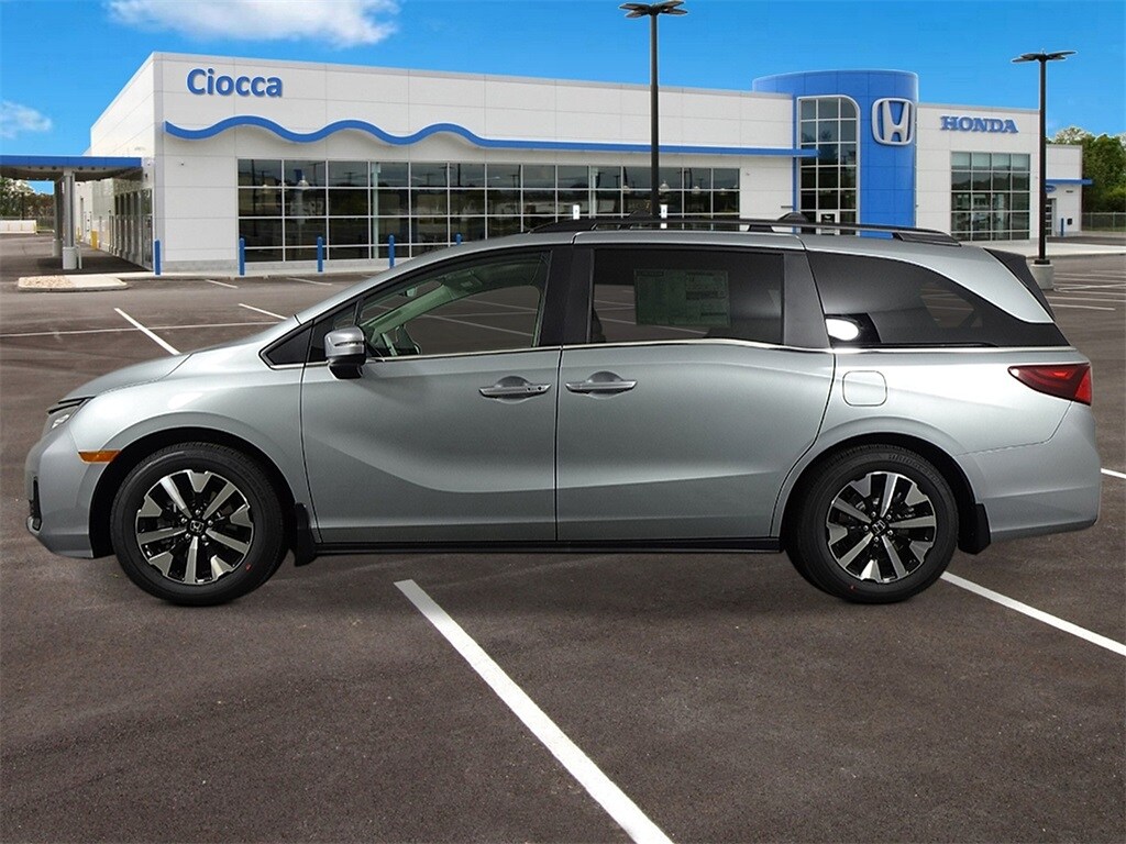 2026 Honda Odyssey EX-L photo 2