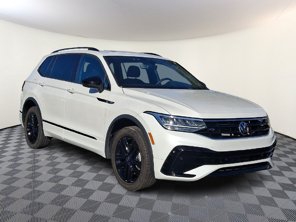 2022 Volkswagen Tiguan 2.0T SE R-Line Black SUV for sale in Muncy PA