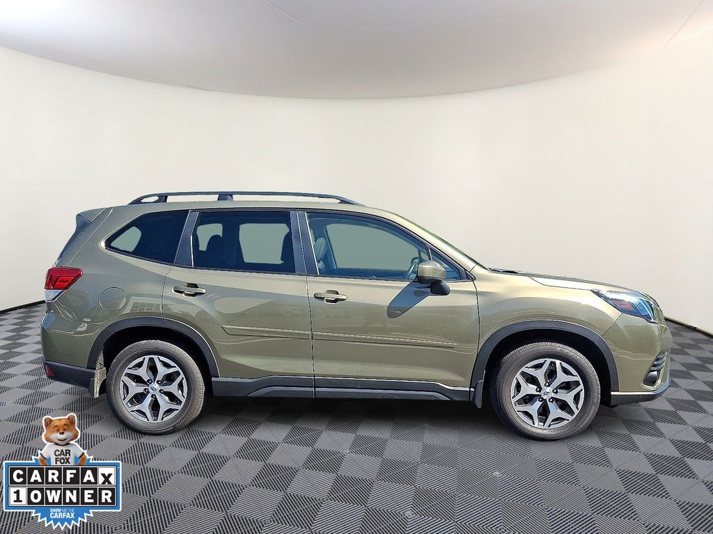 2023 Subaru Forester Premium - Photo 10