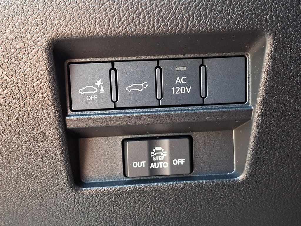 2024 Lexus GX Luxury+ - Photo 35
