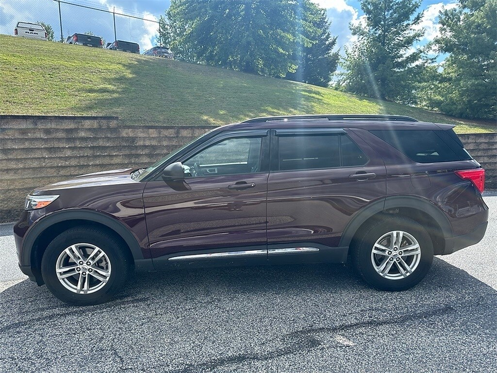 2022 Ford Explorer XLT photo 4