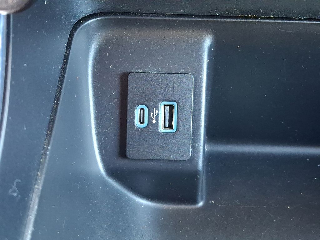 2023 Ford F-150 XLT - Photo 26