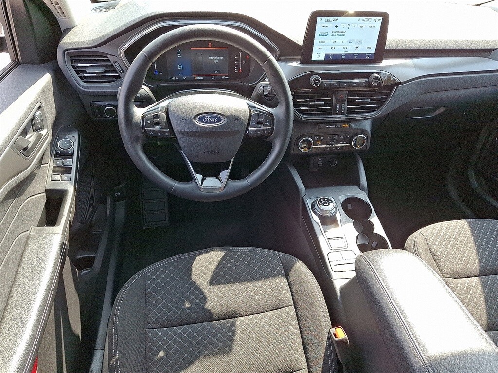 2024 Ford Escape Active photo 2