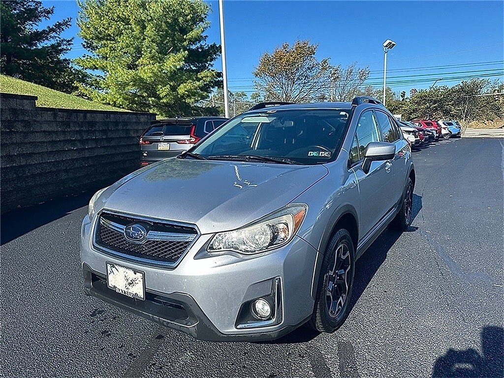 2016 Subaru Crosstrek 2.0i Premium photo 3