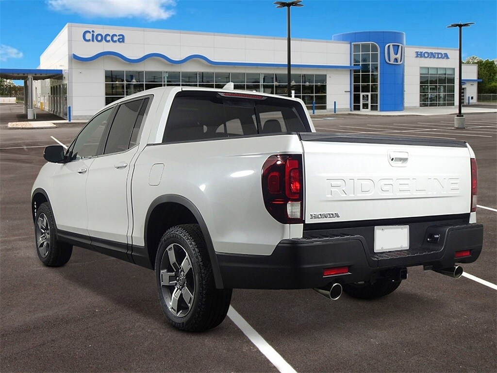 2025 Honda Ridgeline RTL photo 2