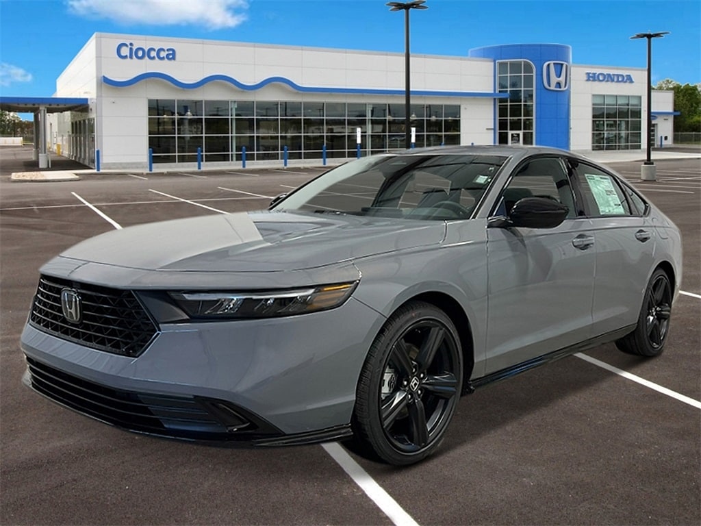 2025 Honda Accord Hybrid Sport-L's photo