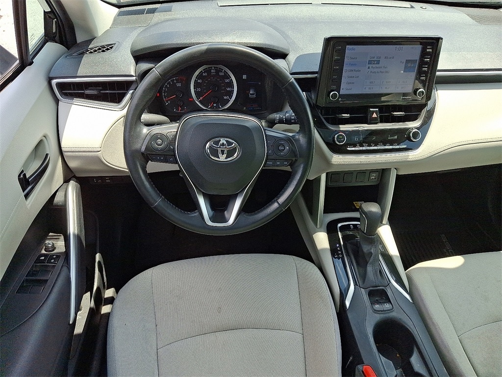Used 2022 Toyota Corolla Cross LE with VIN 7MUBAABG2NV036000 for sale in Harrisburg, PA