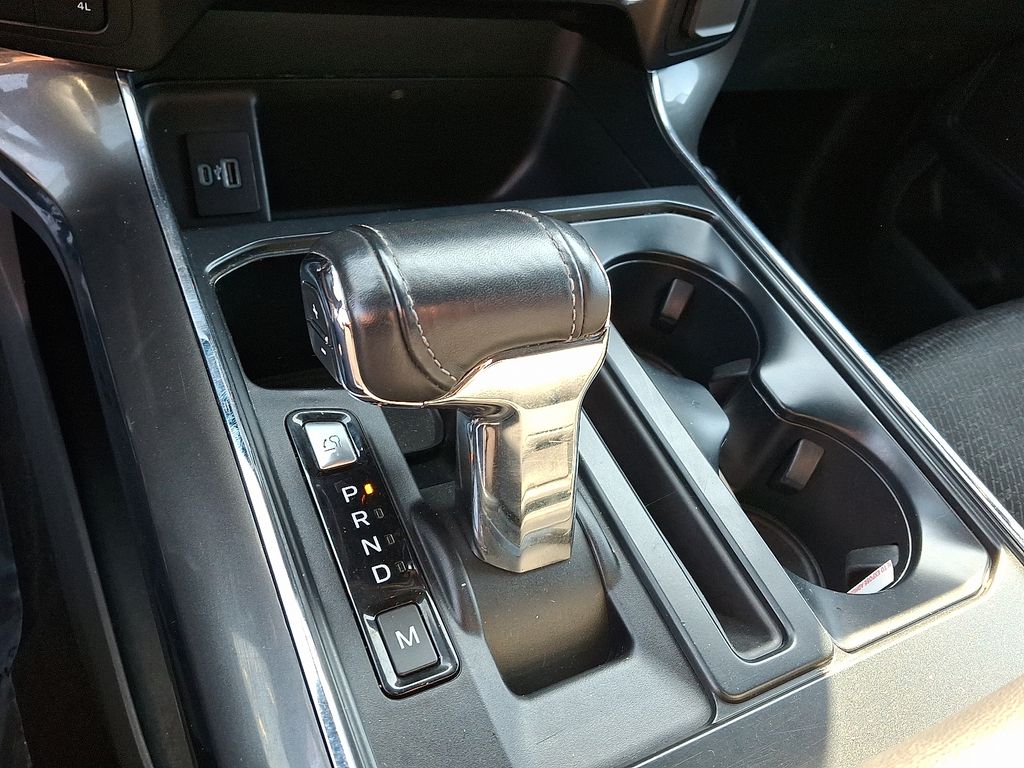 2023 Ford F-150 XLT - Photo 16
