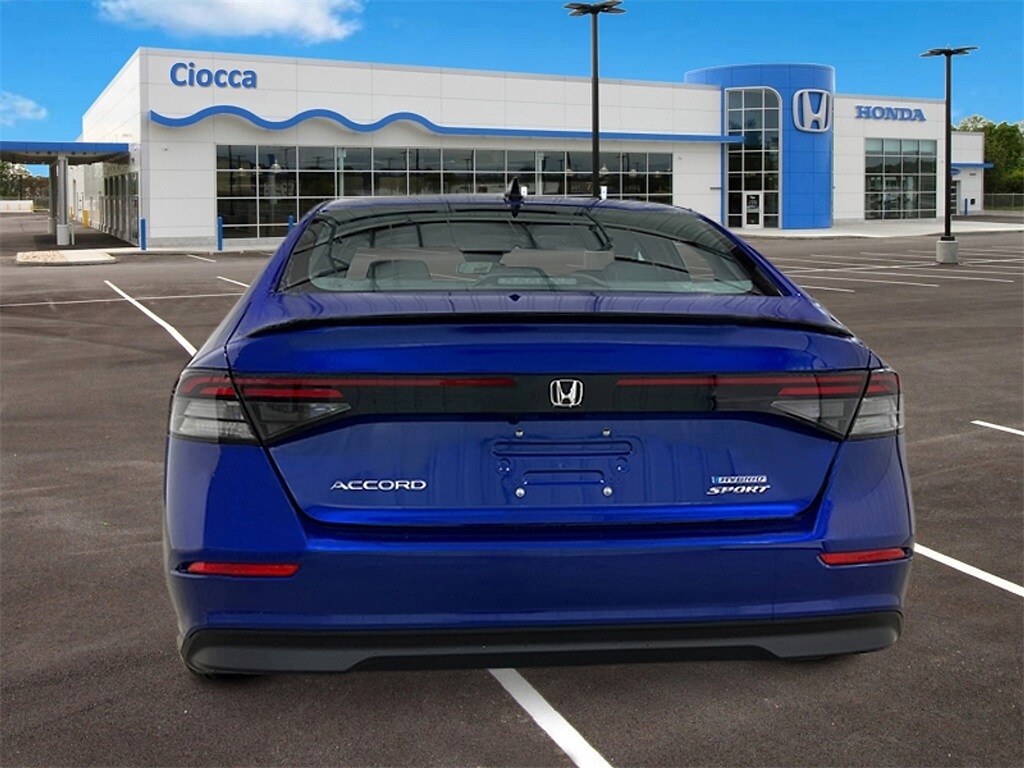 2025 Honda Accord Hybrid Sport photo 4