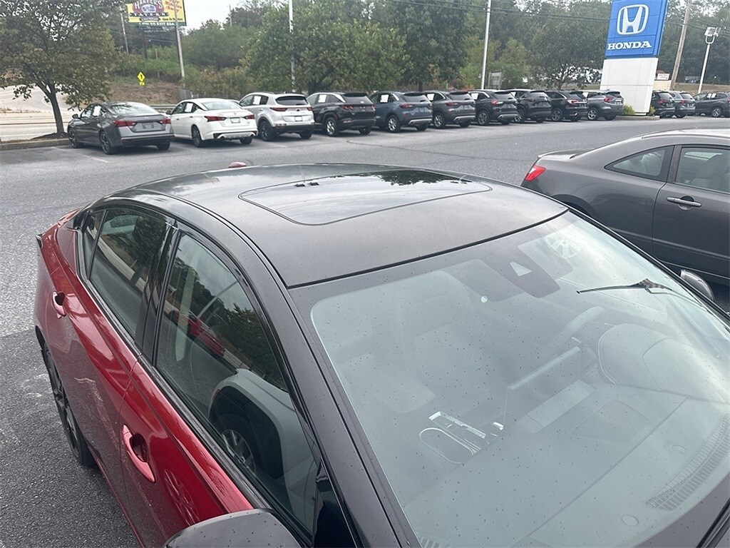 2023 Nissan Altima SR VC-Turbo photo 4