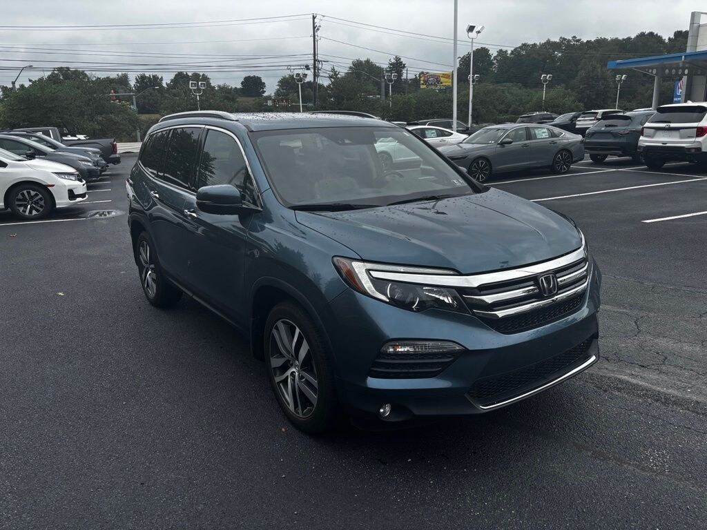 Used 2018 Honda Pilot Elite AWD SUV