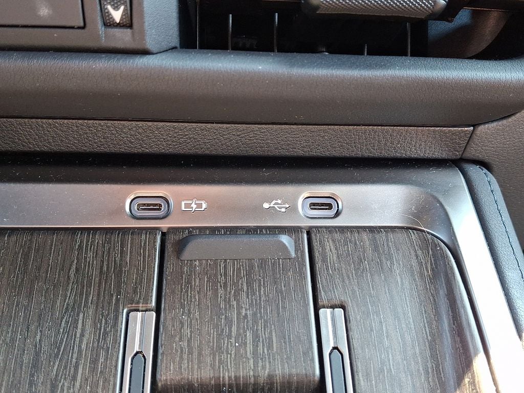 2024 Lexus GX Luxury+ - Photo 30