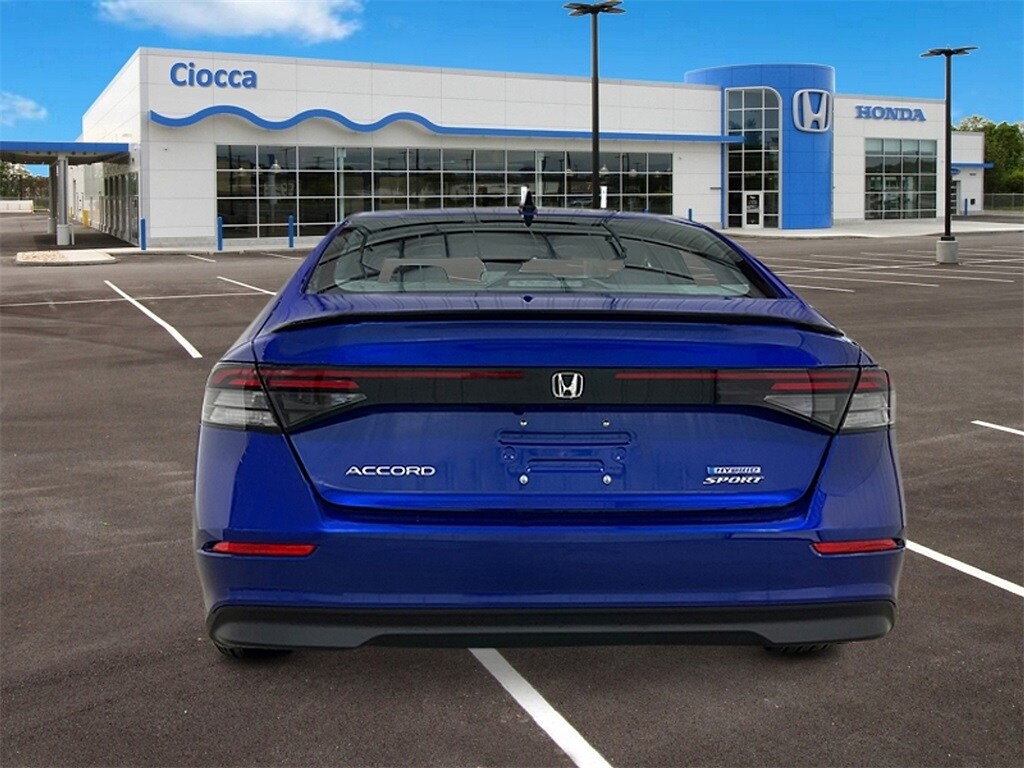 2025 Honda Accord Hybrid Sport photo 4