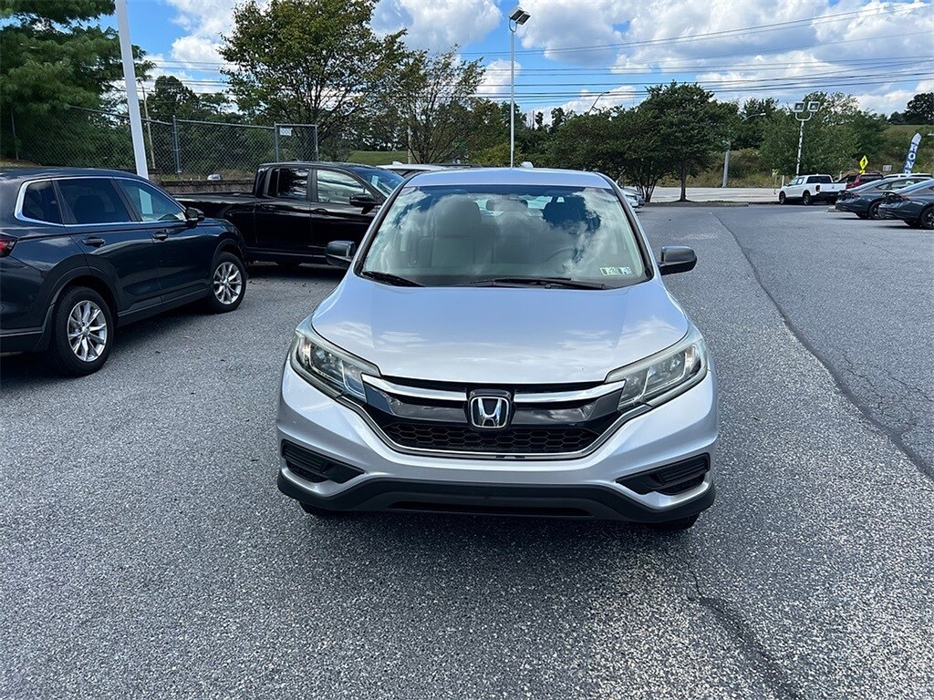 2016 Honda CR-V LX photo 2