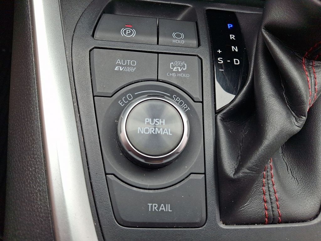 2023 Toyota RAV4 XSE - Photo 28