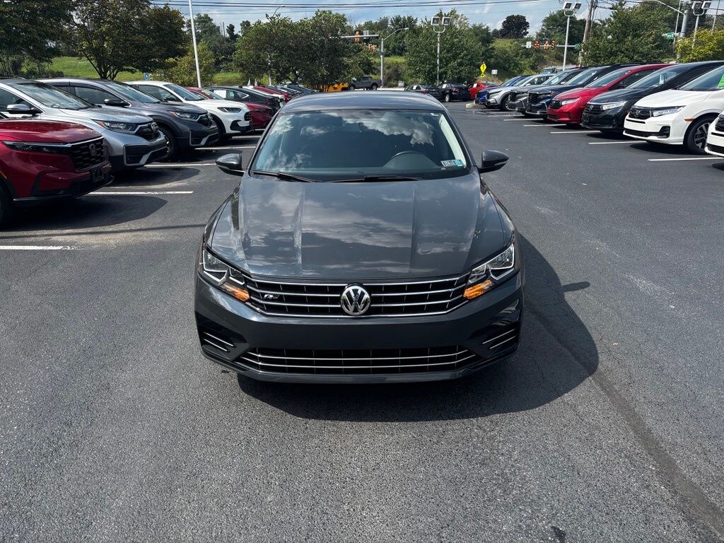 Used 2017 Volkswagen Passat 1.8T R-Line Sedan