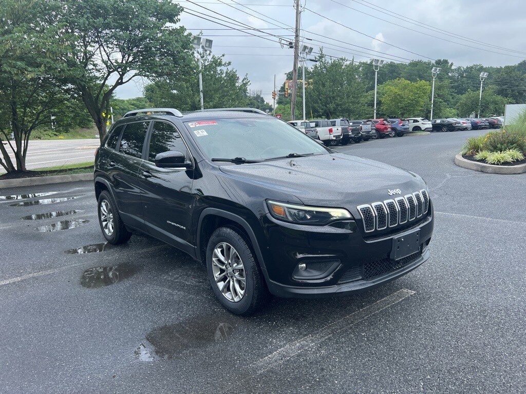 2021 Jeep Cherokee Latitude photo 3