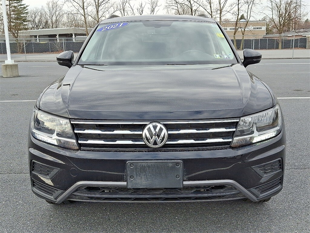 2021 Volkswagen Tiguan SE R-Line Black photo 4