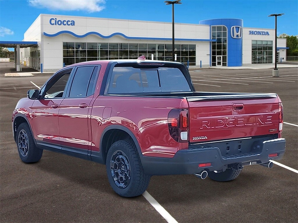 2026 Honda Ridgeline TrailSport photo 2