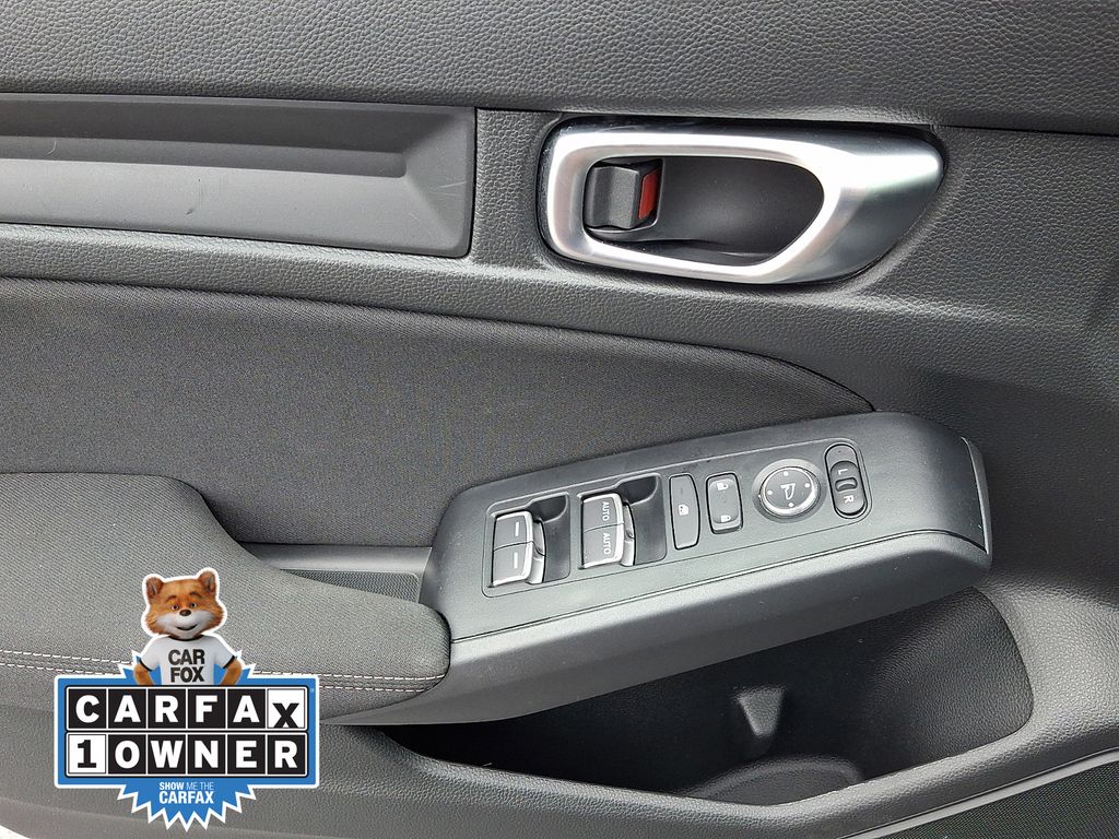 2024 Honda Civic Hatchback LX - Photo 15