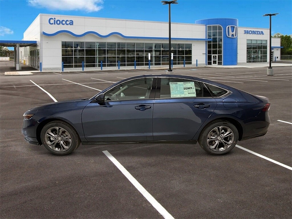 2025 Honda Accord Hybrid EX-L photo 2