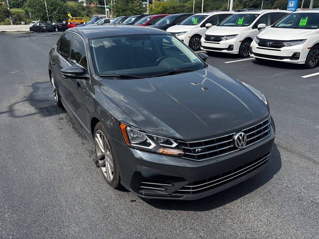 Used 2017 Volkswagen Passat 1.8T R-Line Sedan