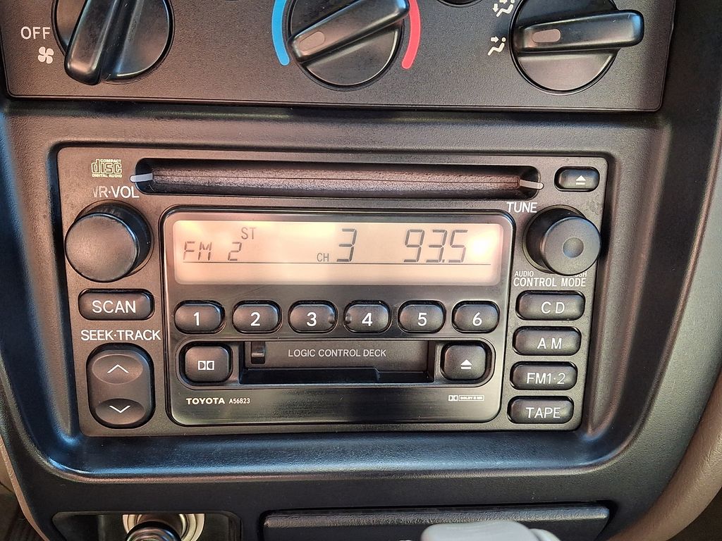 2003 Toyota Tacoma Prerunner - Photo 18