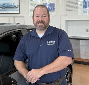 Staff member Matt Buller from ID_b57d84d75263