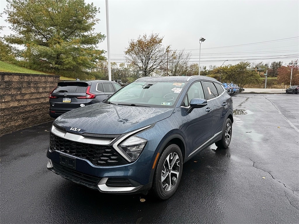 Used 2023 Kia Sportage Hybrid EX SUV