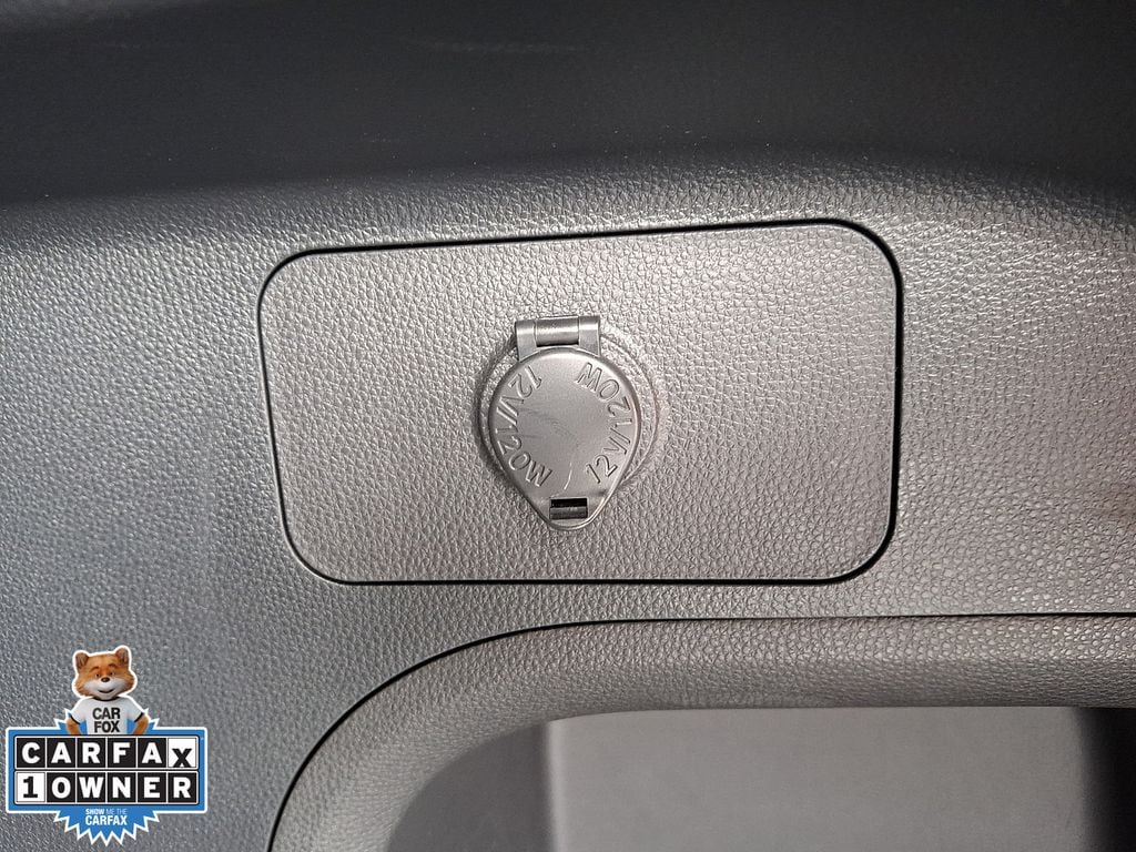 2023 Toyota RAV4 XSE - Photo 35