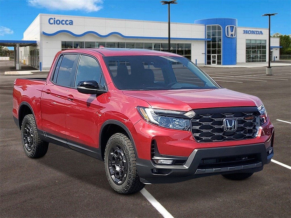 2026 Honda Ridgeline TrailSport photo 3