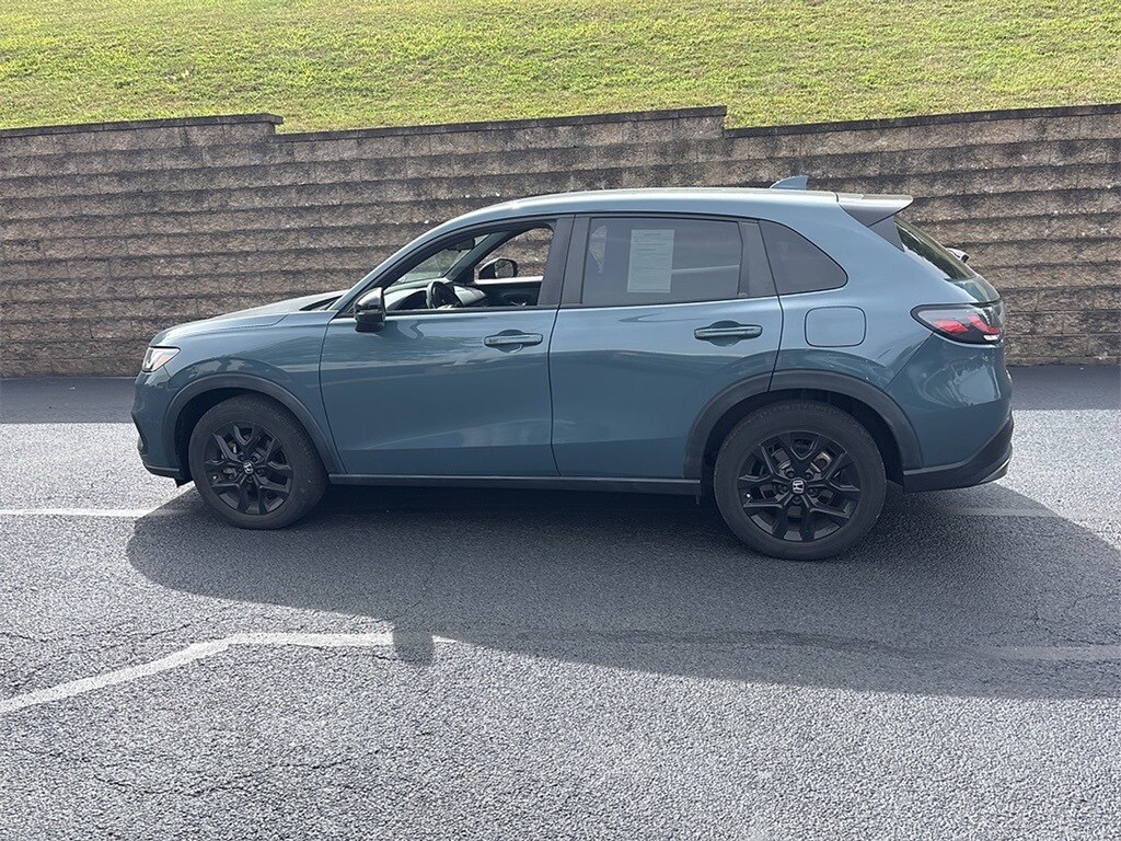 2023 Honda HR-V Sport photo 3