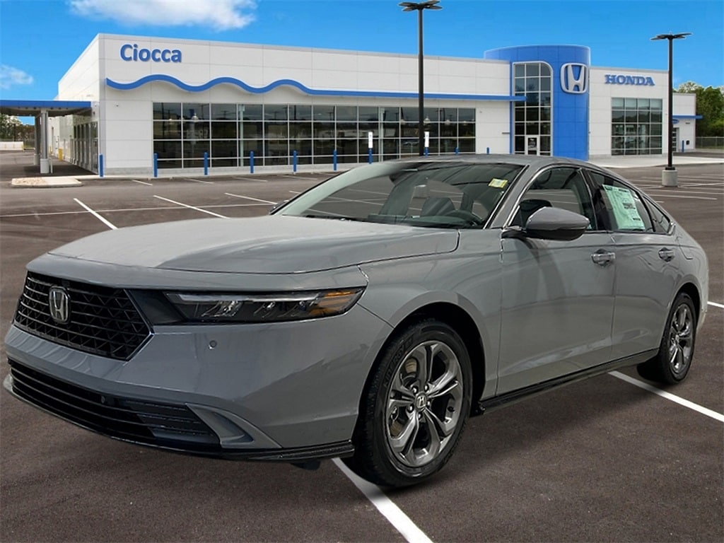 2025 Honda Accord Hybrid EX-L's photo