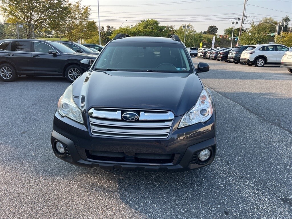 Used 2013 Subaru Outback Limited with VIN 4S4BRBKC0D3302275 for sale in Harrisburg, PA