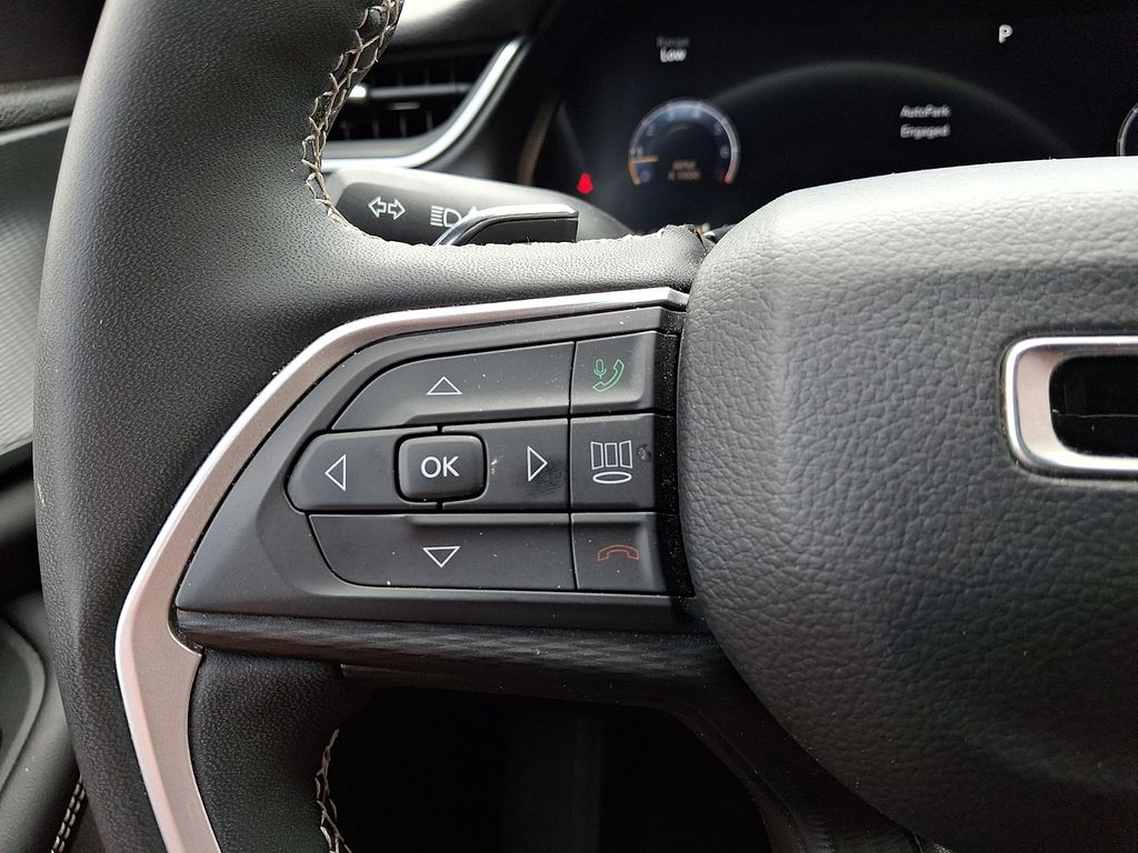 2023 Jeep Grand Cherokee Altitude - Photo 22