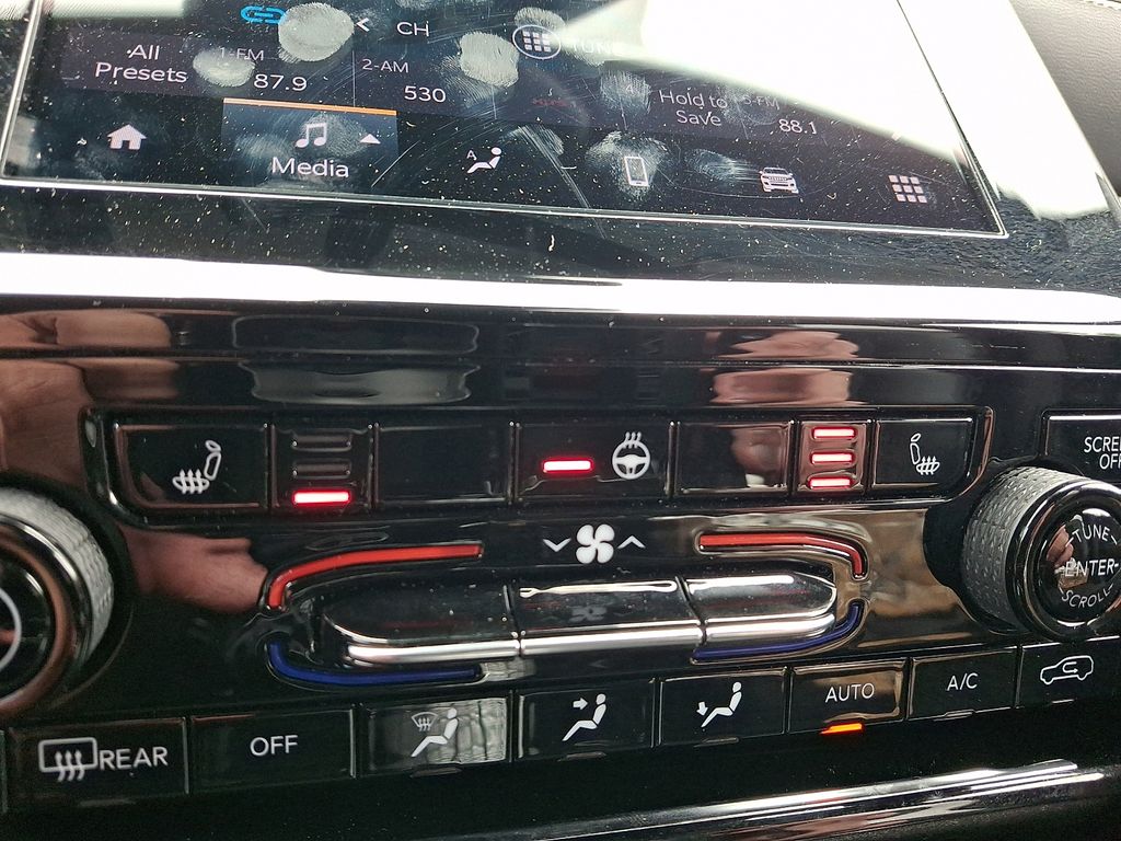 2023 Jeep Grand Cherokee Altitude - Photo 26
