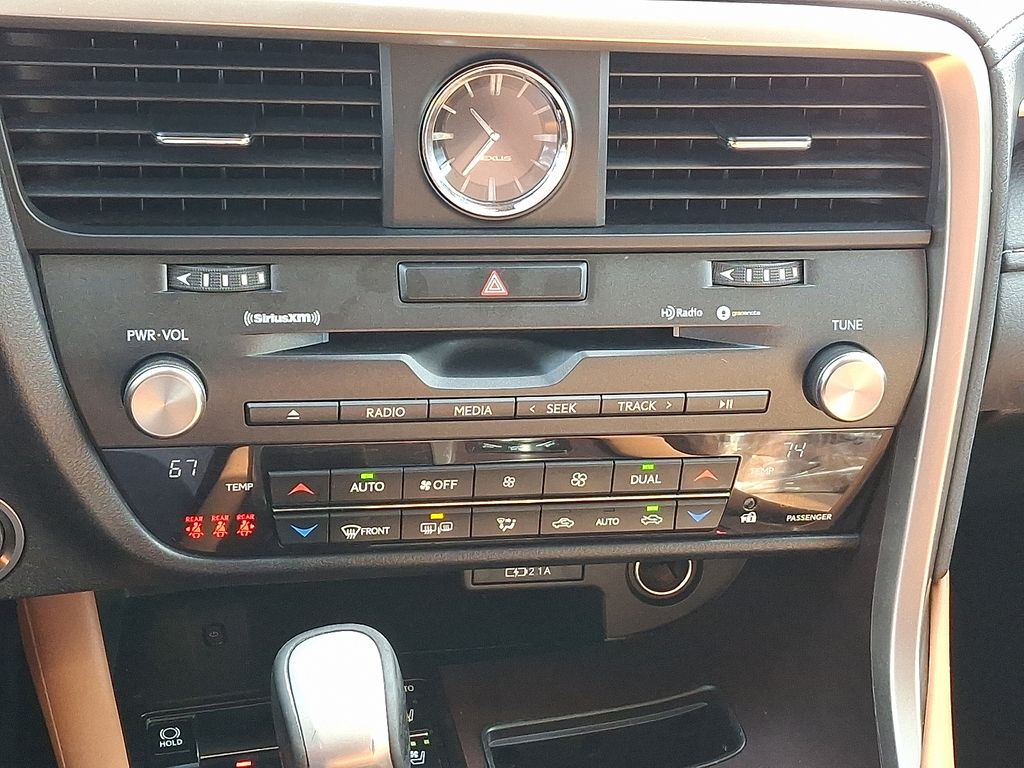 2021 Lexus RX 350 - Photo 19