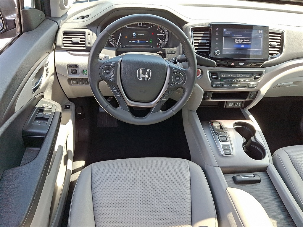 Used 2023 Honda Ridgeline RTL with VIN 5FPYK3F56PB017681 for sale in Harrisburg, PA