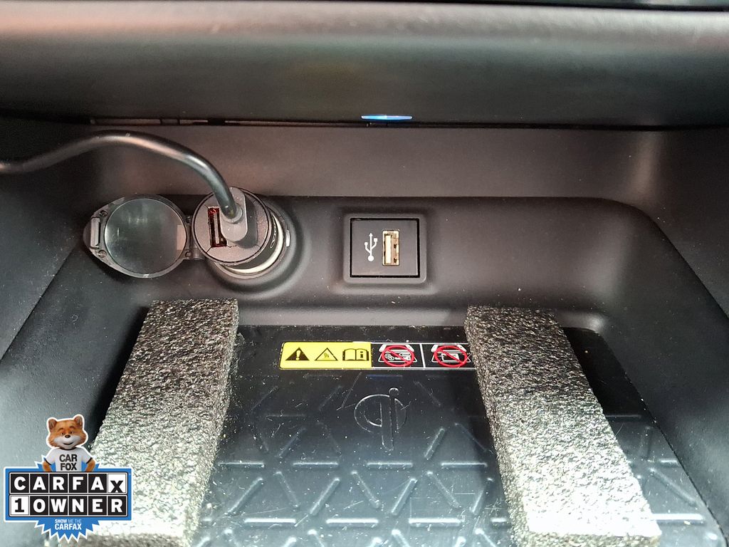 2023 Toyota RAV4 XSE - Photo 29